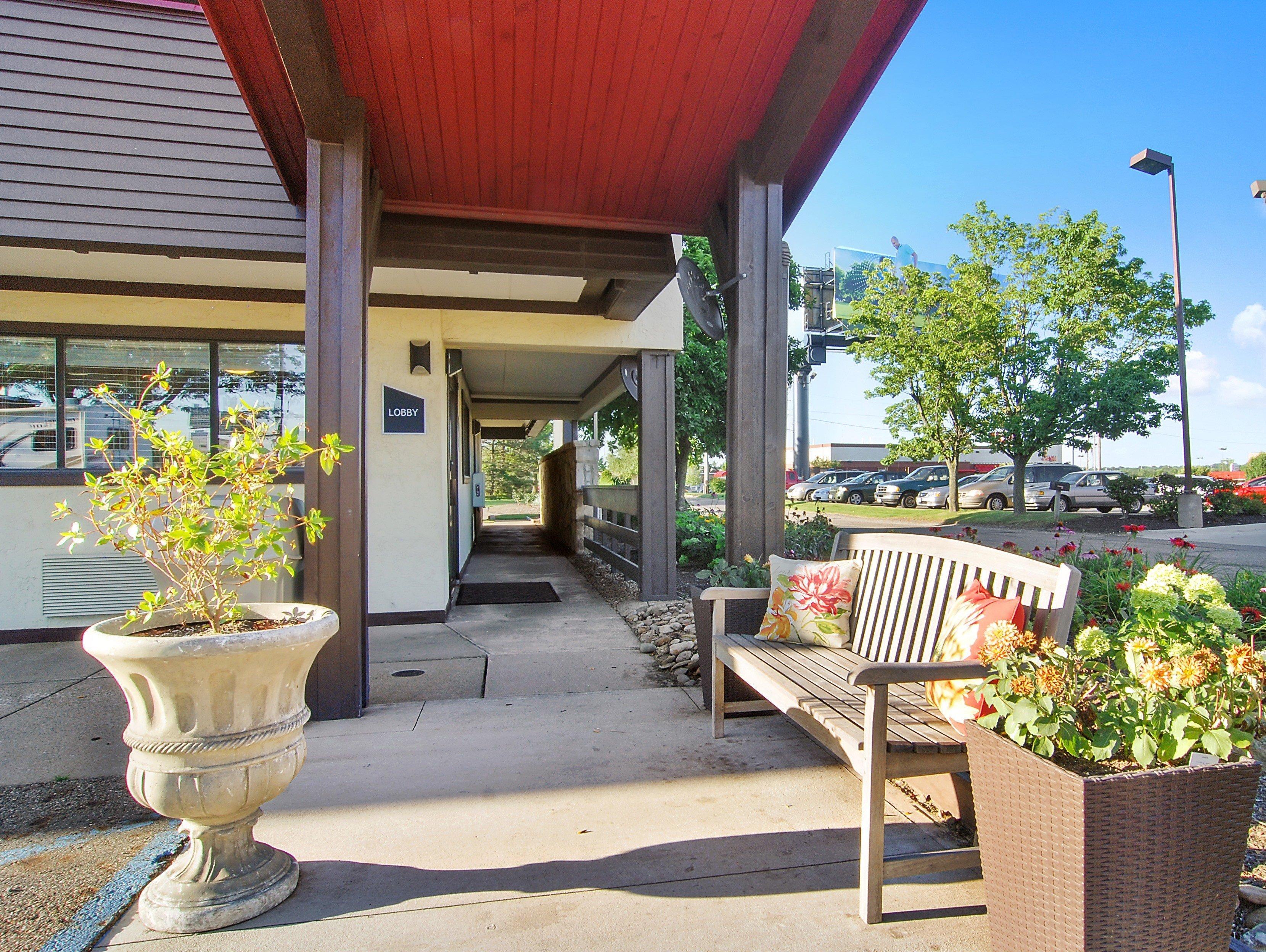 Red Roof Inn Canton Exterior foto